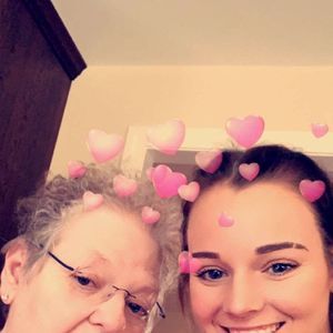 Meet your Posher, Vicky